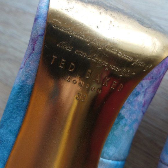 Ted Baker London Satin Luceey High Heel Pump Shoes - Picture 12 of 12